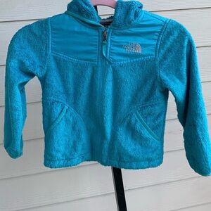 The north face full zip fuzzy hooded fleece jacket girls 5 years